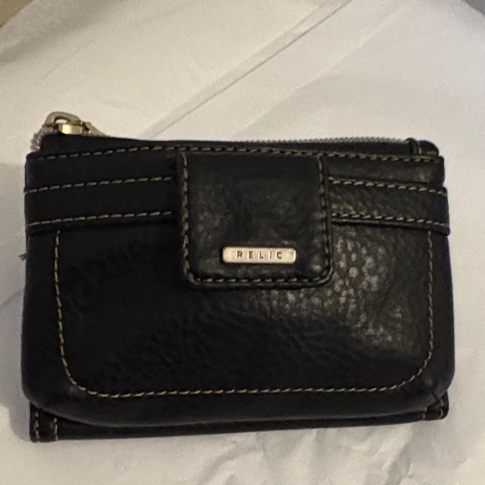 Relic Black Compact Wallet